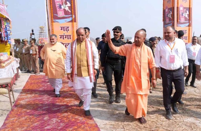 गढ़मुक्तेश्वर और तिगरी मेले की तैयारियों का मुख्यमंत्री योगी ने लिया जायजा