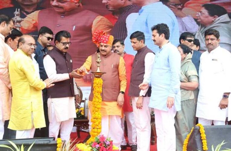 इंदौर स्वच्छता के साथ अन्य क्षेत्रों में भी तेजी से आगे बढ़े : मुख्यमंत्री डॉ. यादव