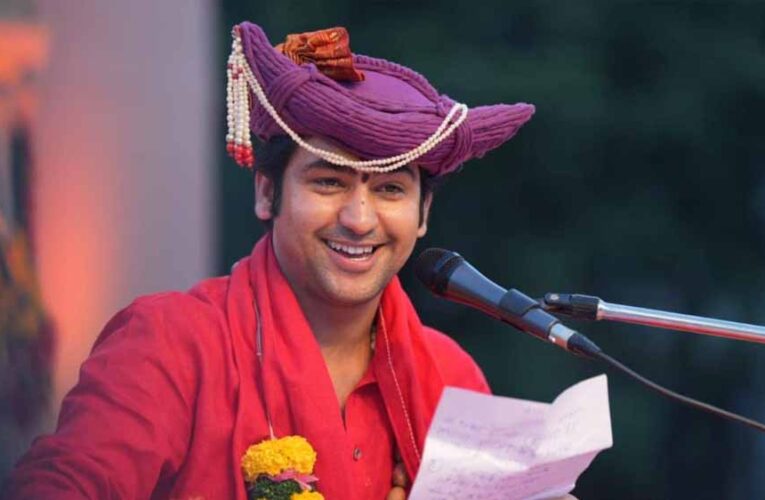 बाबा बागेश्वर का विवादित बयान: पटाखे चलाने पर कहा — ऐसे लोगों पर सुतली बम…, सोशल मीडिया में भड़का विरोध