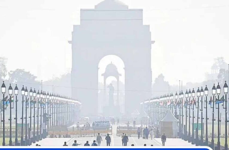 दिवाली से पहले दिल्ली का दम घुटा! आनंद विहार में AQI 350 पार, हवा ‘खतरनाक’ श्रेणी में पहुँची