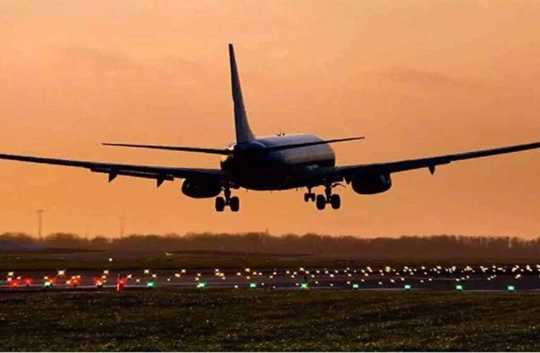 दीपावली के मौसम में हवाई किराए आसमान छूने लगे, लखनऊ से मुंबई का टिकट ₹25,000 के पार