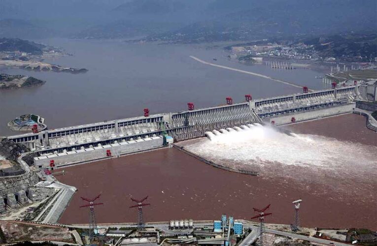 चीन के बांध को टक्कर: भारत ने पेश किया ₹6.4 लाख करोड़ का ब्रह्मपुत्र हाइड्रो पावर प्रोजेक्ट