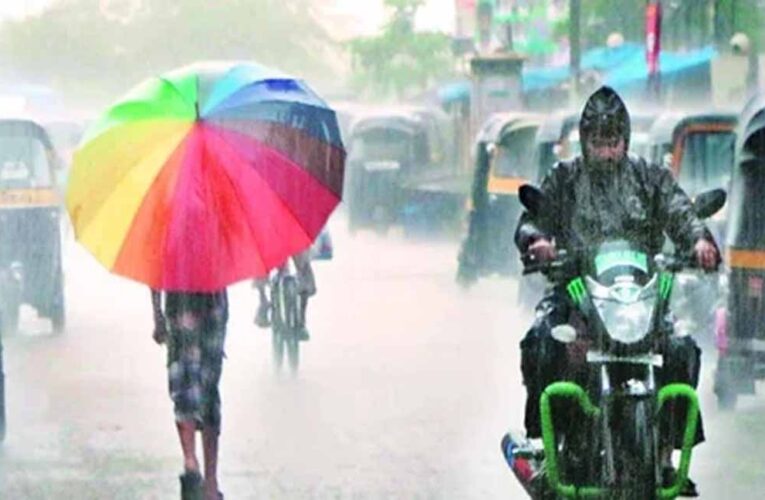 मुंबई शहर और महाराष्ट्र  क्षेत्र के कुछ हिस्सों में  तेज हवाओं के साथ बेमौसम हुई बारिश, अलर्ट जारी
