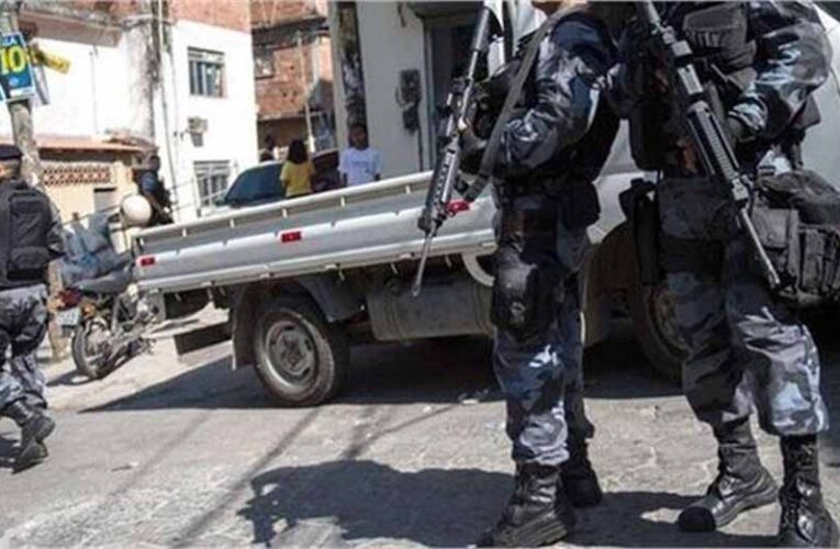 इतिहास का सबसे बड़ा एनकाउंटर: 64 अपराधी ढेर, पुलिस एक्शन से हिला देश!