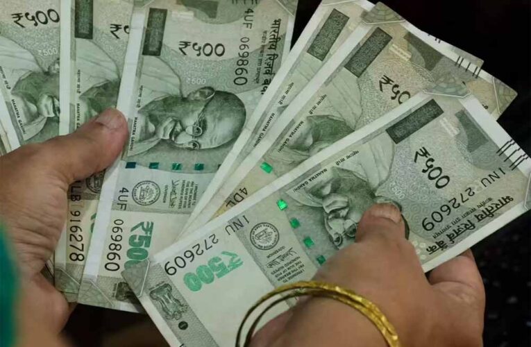 सरकारी कर्मचारियों के लिए बड़ी खुशखबरी! Diwali Gift के साथ महंगाई भत्ता 58% तक बढ़ सकता है