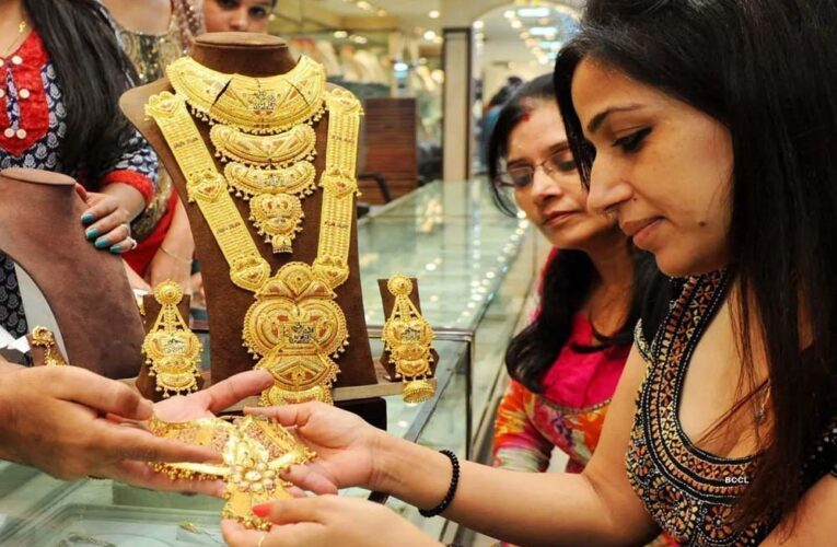 Gold रेट में उछाल, चांदी के दाम भी बढ़े; 22-24 कैरेट सोने की कीमतें जानें