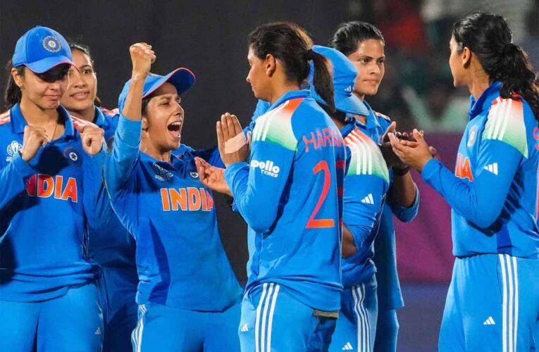 भारत-बांग्लादेश मुकाबला: टॉस जीतकर हरमनप्रीत ने की टीम में बड़े बदलाव