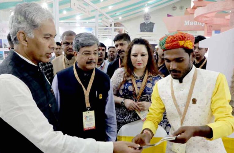 मुख्य सचिव जैन ने मध्यप्रदेश ट्रैवल मार्ट के बी-2-बी इवेंट और प्रदर्शनी का किया शुभारंभ