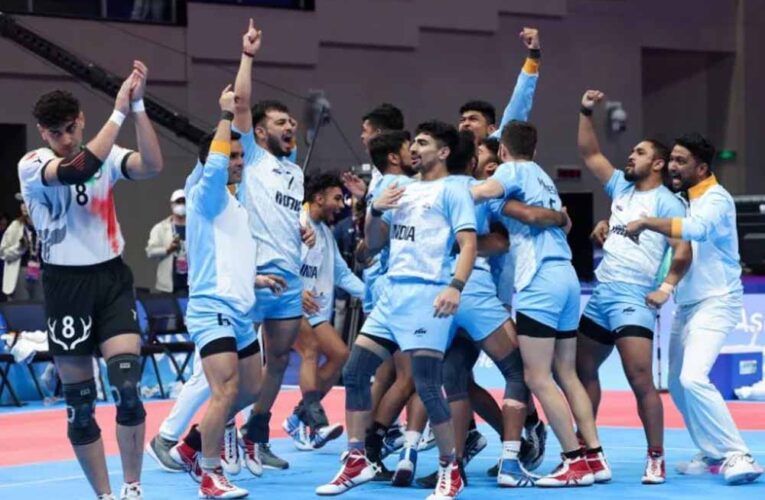 भारत की कबड्डी टीमों ने किया कमाल, लड़कों और लड़कियों ने जीते स्वर्ण पदक!