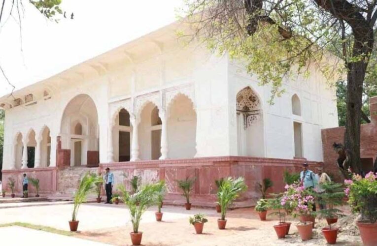शीश महल हुआ सरकारी अतिथि गृह: अब आम जनता के लिए खुला कैफेटेरिया