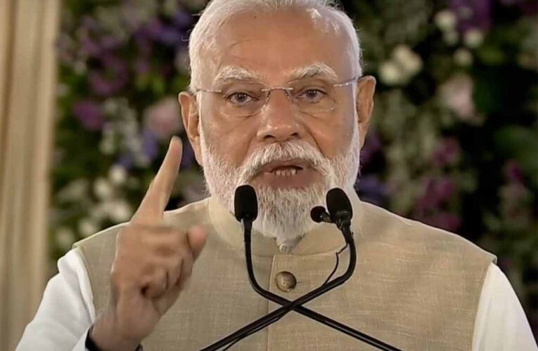 मोदी का पलटवार: राहुल और तेजस्वी पर साधा निशाना, बोले- ‘सबसे भ्रष्ट परिवार के दो युवराज मुझे गालियां दे रहे’