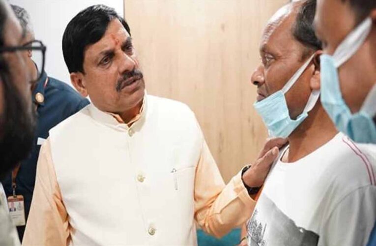 मुख्यमंत्री डॉ. यादव प्रभावित बच्चों के स्वास्थ्य का हालचाल जानने पहुंचे नागपुर