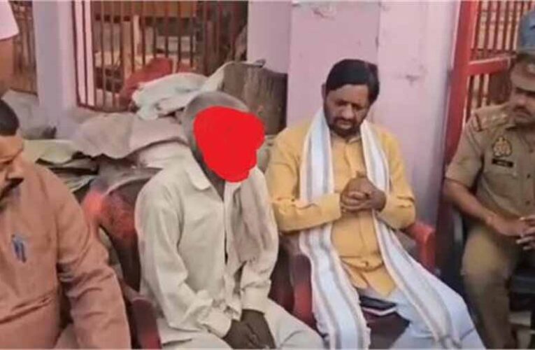 बुजुर्ग के साथ शर्मनाक घटना: CM योगी तक पहुंचा मामला, अब कार्रवाई की तैयारी