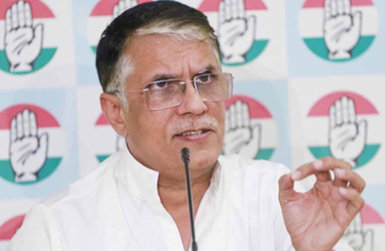 20 साल के धोखे की भरपाई का मौका: पवन खेड़ा बोले, महागठबंधन का घोषणा पत्र जनता से किया वादा है