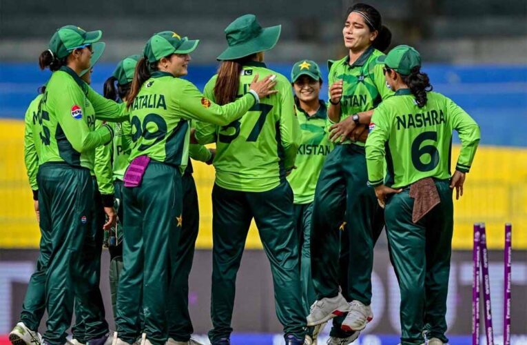 वर्ल्ड कप शर्म: पाकिस्तान को मिली झटका, PCB ने फतिमा ब्रिगेड का खाता भी ब्लॉक कर दिया!