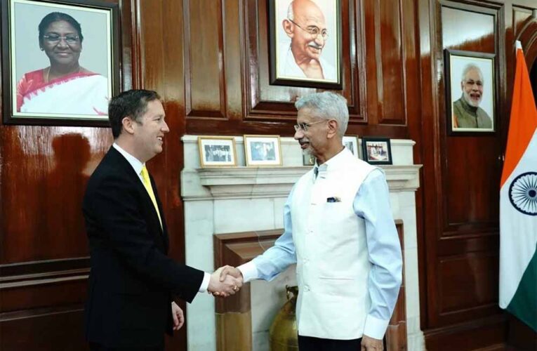 भारत-अमेरिका रिश्तों पर नई कूटनीति: जयशंकर और अमेरिकी राजदूत की अहम मुलाकात