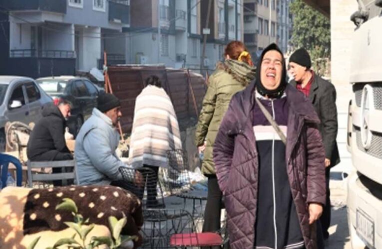 तुर्की में भूकंप से मचा हड़कंप: घबराए लोग इमारतों से कूदे, 19 घायल