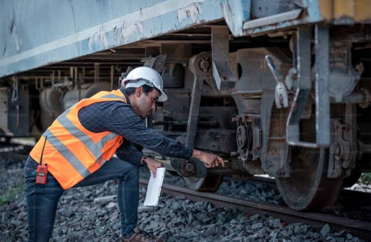 रेलवे में जेई भर्ती 2025: 2570 पदों पर आवेदन शुरू, जानें जोन वाइज वैकेंसी और नई शर्तें