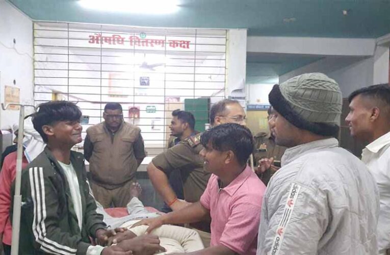 शिवगढ़ में दर्दनाक हादसा: मजदूरों से भरी पिकअप वैन पलटी, एक की मौत, सात घायल