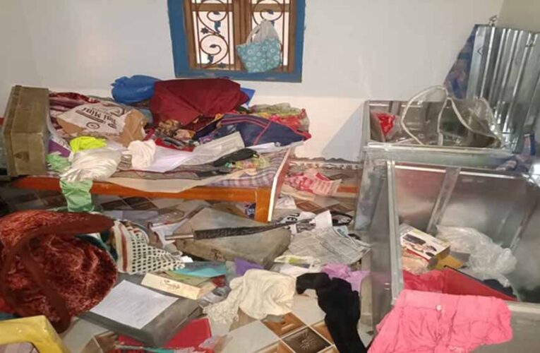 डरावनी वारदात: घर के 11 सदस्यों को बांधकर लूट, लाखों की नकदी-गहने उड़ाए