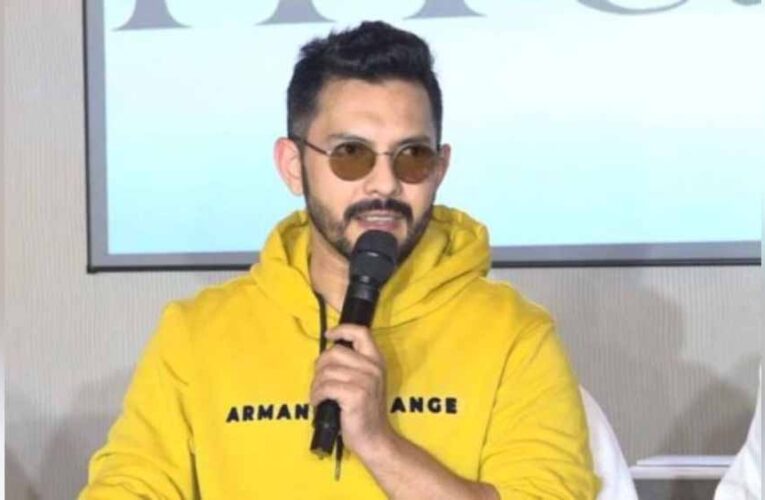 मोबाइल से दूरी, सफलता से दोस्ती: आदित्य नारायण का संदेश