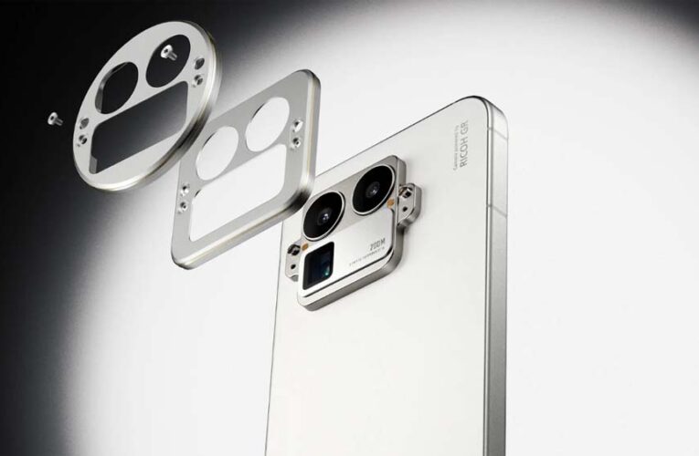 Realme GT 8 Pro लॉन्च: दुनिया का पहला फोन जिसका डिजाइन घर बैठे बदल सकेंगे यूज़र्स