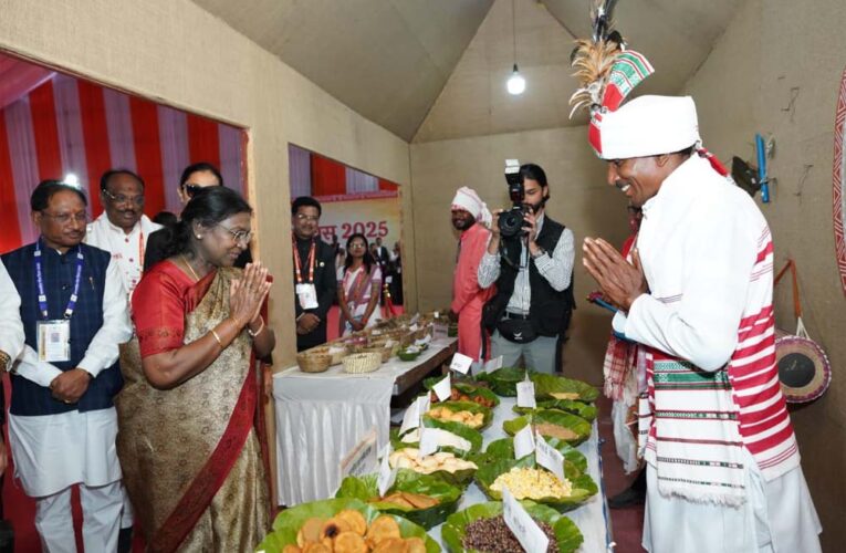 जनजातीय गौरव दिवस समारोह 2025: सरगुजा जिले में आयोजित कार्यक्रम में राष्ट्रपति द्रौपदी मुर्मु मुख्य अतिथि के रूप में हुईं शामिल