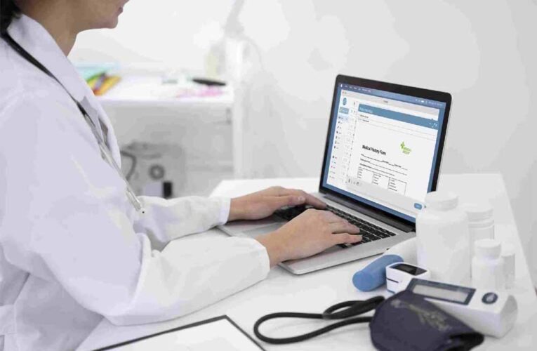 कैरियर के कई रास्ते खोलता है हॉस्पिटल मैनेजमेंट…