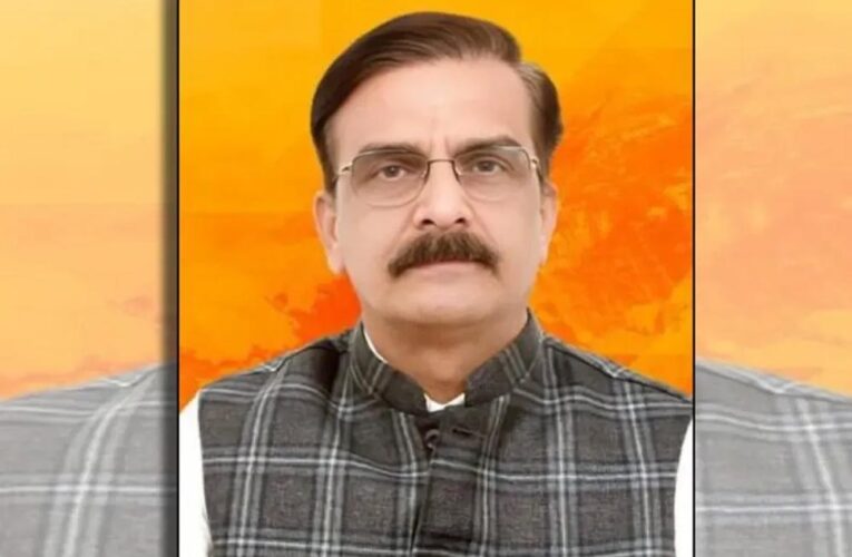 ABVP के नए राष्ट्रीय अध्यक्ष बने रघुराज किशोर तिवारी, रीवा के प्रोफेसर को मिली बड़ी जिम्मेदारी