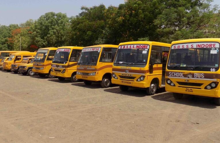 इंदौर में स्कूल और कॉलेज बसों के लिए सख्त निर्देश, ड्राइवरों की शारीरिक जांच अनिवार्य