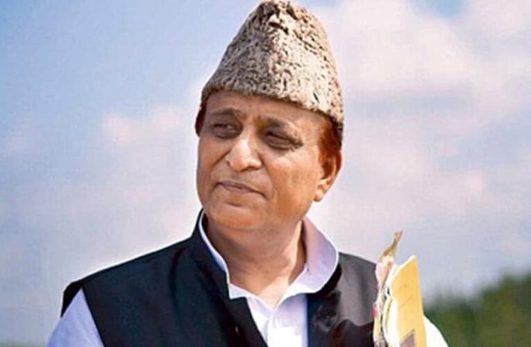 फिर मुश्किल में आजम खान, पैन कार्ड मामले में कोर्ट ने बेटे के साथ ठहराया दोषी