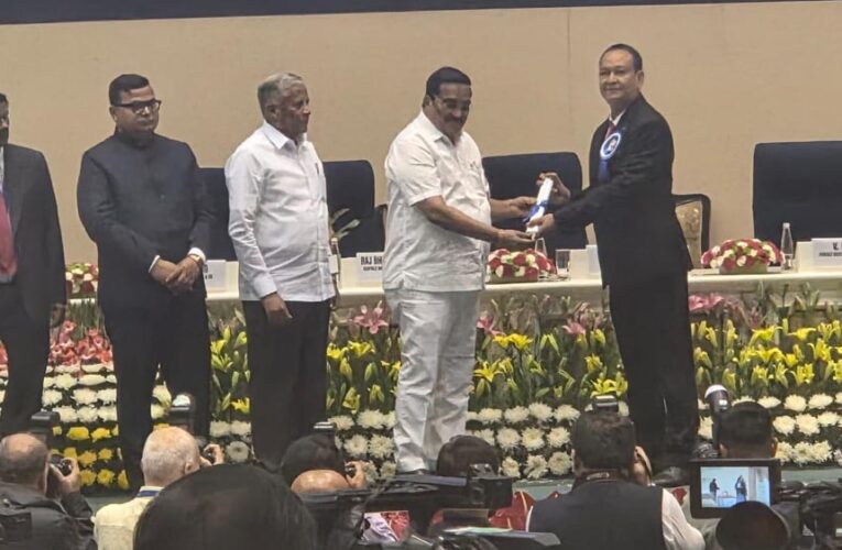 सूरजपुर : जल शक्ति जन भागीदारी अभियान 1.0 के अंतर्गत सूरजपुर जिले को उत्कृष्ट प्रदर्शन के लिए 25 लाख रूपये की पुरस्कार राशि की गई प्रदान