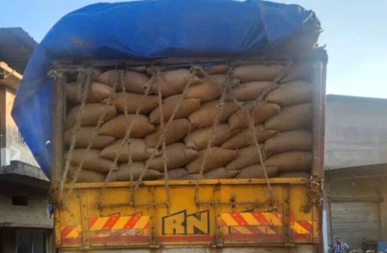 रायपुर : राज्य में अवैध धान की आवाजाही रोकने प्रशासन सक्रिय, सीमावर्ती चेकपोस्टों पर कड़ी निगरानी