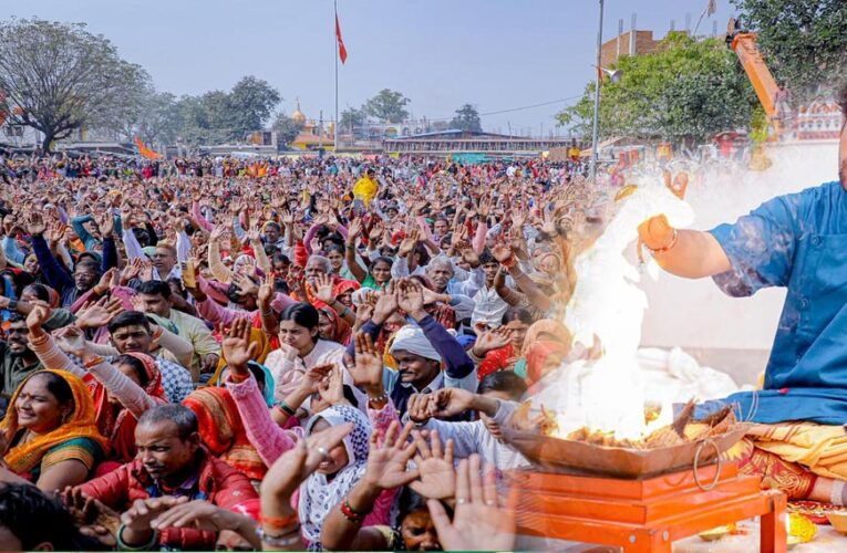 सनातन हिंदू एकता पदयात्रा के 3 रिजल्ट, बाबा बागेश्वर बोले- आतंकियों की ठठरी बर गई