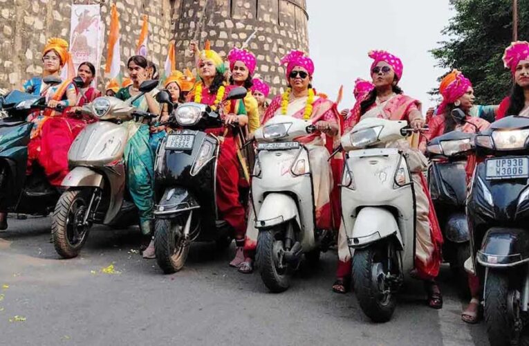 झांसी में 600 महिलाओं ने रानी लक्ष्मीबाई के रूप में बाइक रैली निकाली, वीरांगना रैली ने जीता दिल