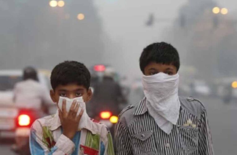 प्रदूषण का बढ़ता खतरा: जहरीली हवा बच्चों के फेफड़ों पर भारी, अभिभावक रहें सतर्क