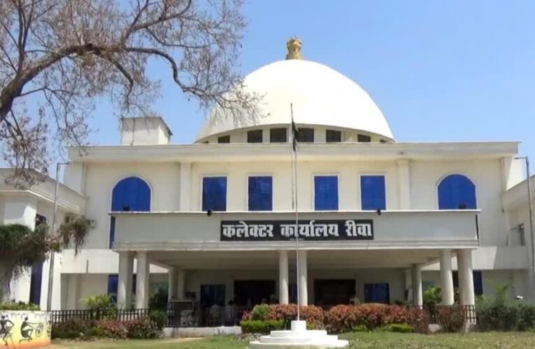 रीवा प्रशासन का खास ऑफर: बीएलओ और सरकारी कर्मचारियों को फ्री मूवी, डिनर और टाइगर सफारी टिकट