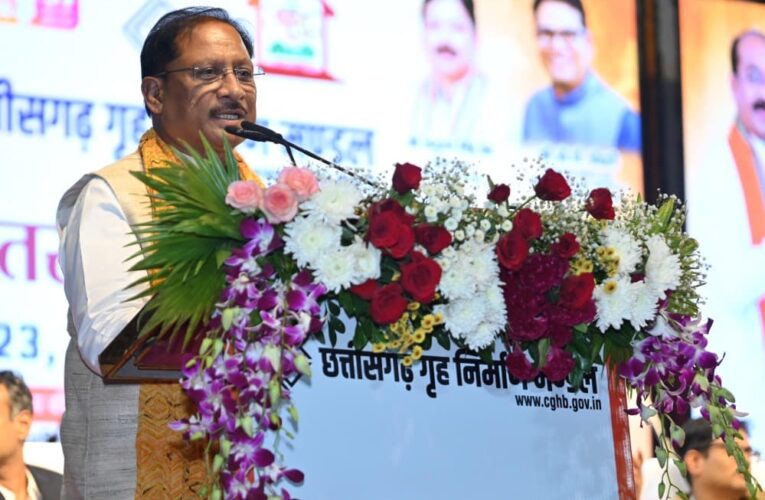 रायपुर : मुख्यमंत्री  विष्णु देव साय ने हाउसिंग बोर्ड की 2060 करोड़ की लागत वाली आवासीय परियोजनाओं का किया शुभारंभ