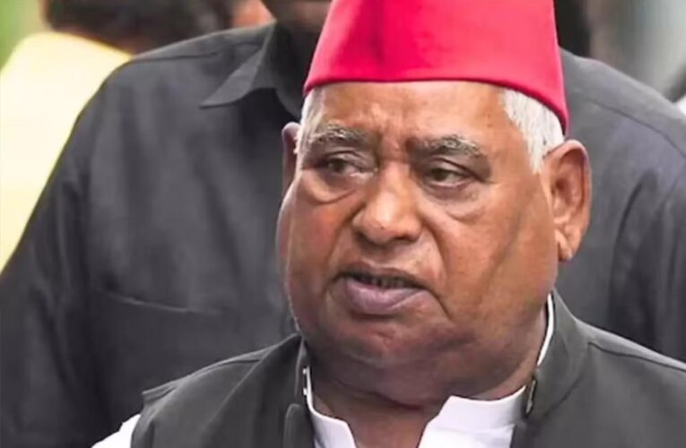 राम मंदिर ध्वजारोहण पर सपा सांसद अवधेश प्रसाद का बयान: ‘सारा कामधाम छोड़कर नंगे पैर जाऊंगा’