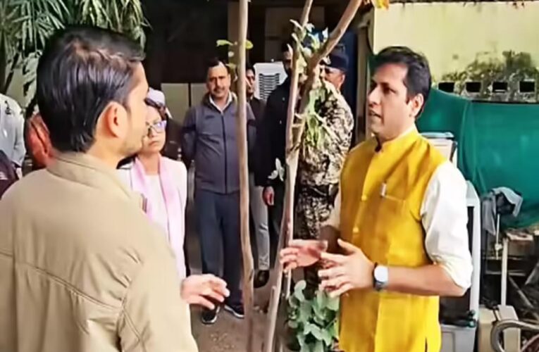 दतिया: कलेक्टर की अपील पर किसान ने दान की तीन बीघा जमीन, गांव में बनेगा नया अस्पताल