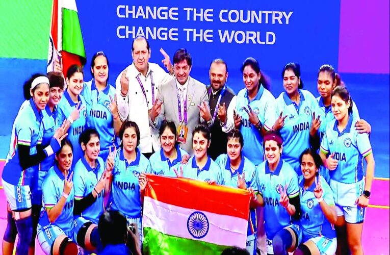 महिला कबड्डी टीम ने फिर रचा इतिहास, लगातार दूसरी बार वर्ल्ड कप जीतकर बढ़ाया भारत का गौरव