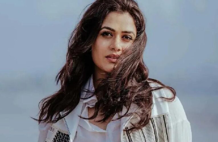 नेशनल क्रश गिरिजा ओक को यूजर्स ने भेजे अश्लील मैसेज, एक्ट्रेस बोलीं- ये अजीब है