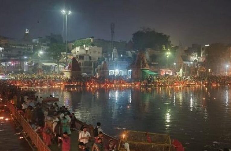 कार्तिक पूर्णिमा: अमरकंटक में श्रद्धालुओं की भारी भीड़, नर्मदा तट पर पूजन और पुण्य स्नान