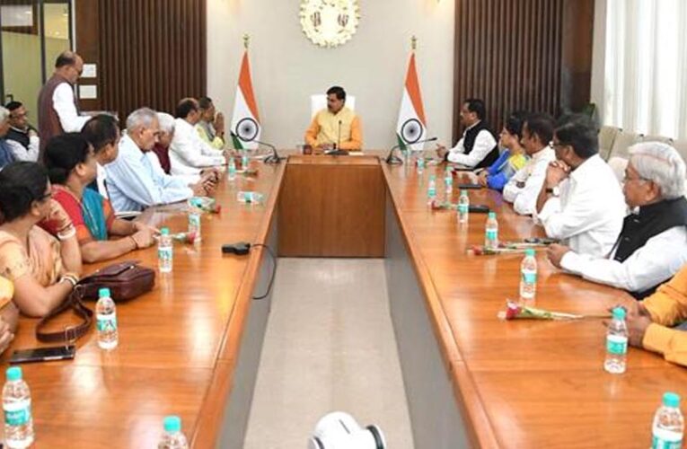 अनुसूचित जाति-जनजाति वर्ग के विकास और कल्याण के लिए राज्य सरकार कर रही है निरंतर कार्य : मुख्यमंत्री डॉ. यादव