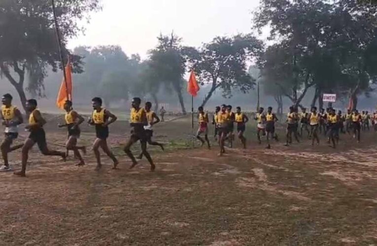 अग्निवीर भर्ती रैली: गाजीपुर–देवरिया के युवाओं का जलवा, दौड़ में 651 सफल