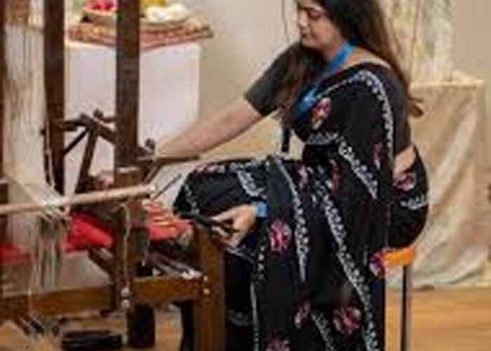 ‘लोकल से ग्लोबल’ बन रही प्रधानमंत्री के संसदीय क्षेत्र वाराणसी की बनारसी सिल्क की कारीगरी