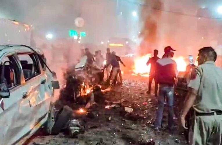 दिल्ली कार ब्लास्ट: सीमापार कनेक्शन बेनकाब, जैश की ‘डॉक्टर्स टेरर टीम’ को भेजी गई रकम का बड़ा खुलासा