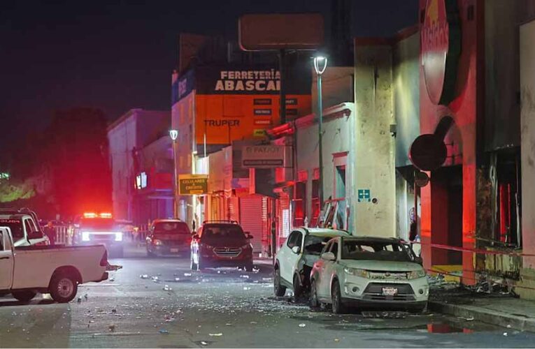 मेक्सिको के सुपरमार्केट में भीषण आग: कई बच्चों समेत 23 लोगों की दर्दनाक मौत