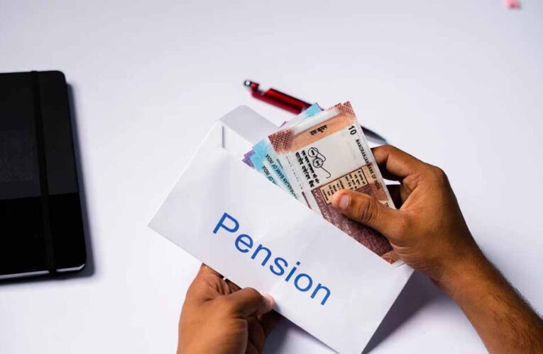 पेंशनरों के लिए बड़ी खुशखबरी: अब घर बैठे बनेगा ‘डिजिटल जीवन प्रमाण पत्र’, खर्च सिर्फ नाम मात्र का