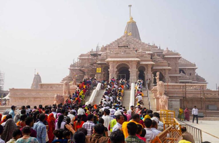 राम मंदिर ध्वजारोहण: वनवासी संतों को विशेष आमंत्रण, अयोध्या से आएंगे 3,000 साधु-संत